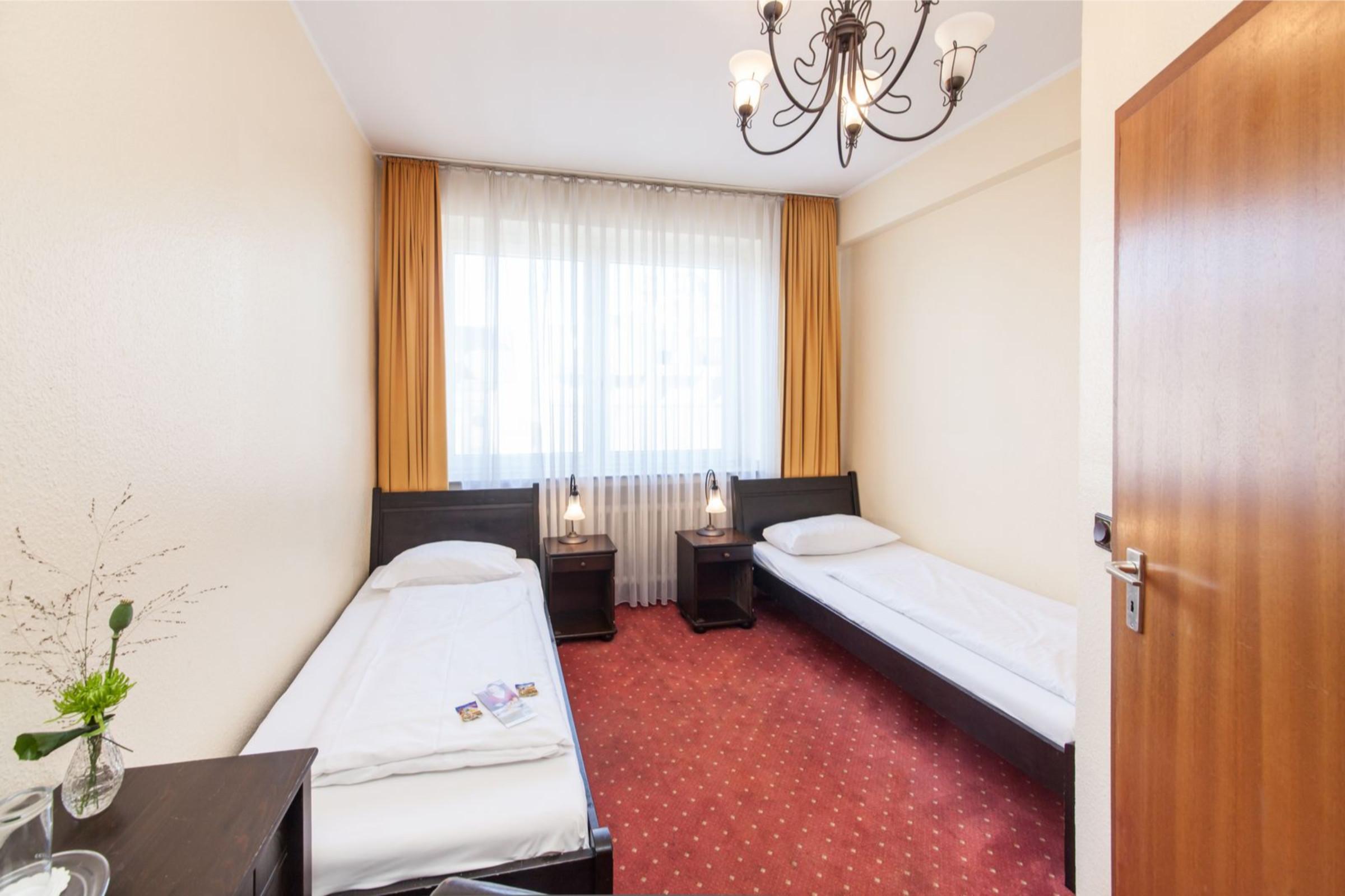 Hotel An Der Oper Duesseldorf Bagian luar foto
